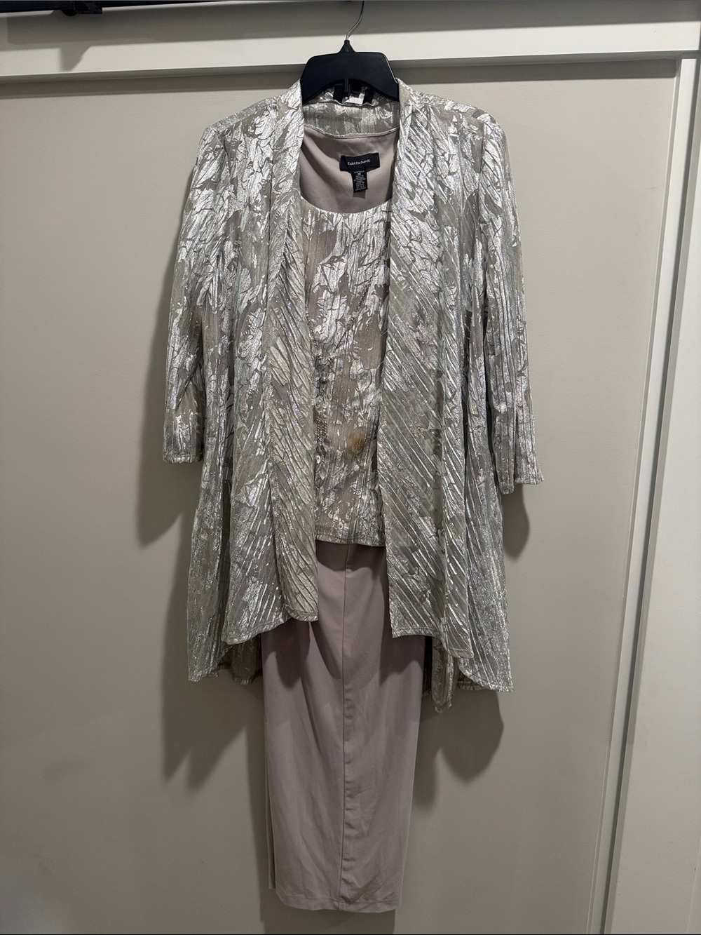 R & M Richards Silver Metallic Jacket and Shell Set